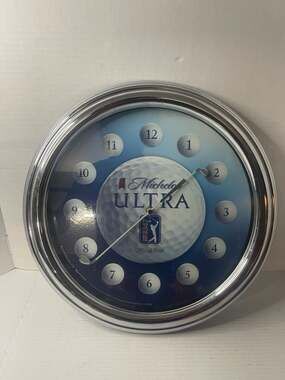 Vintage 2011 Michelob Ultra PGA Tour Golf Wall Clock Works